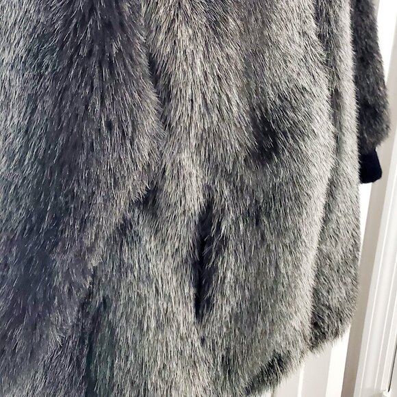 STYLE VI LTD- Vintage Faux Fur Coat- Smoke Black & White- Medium- RN49046 - Picture 11 of 13